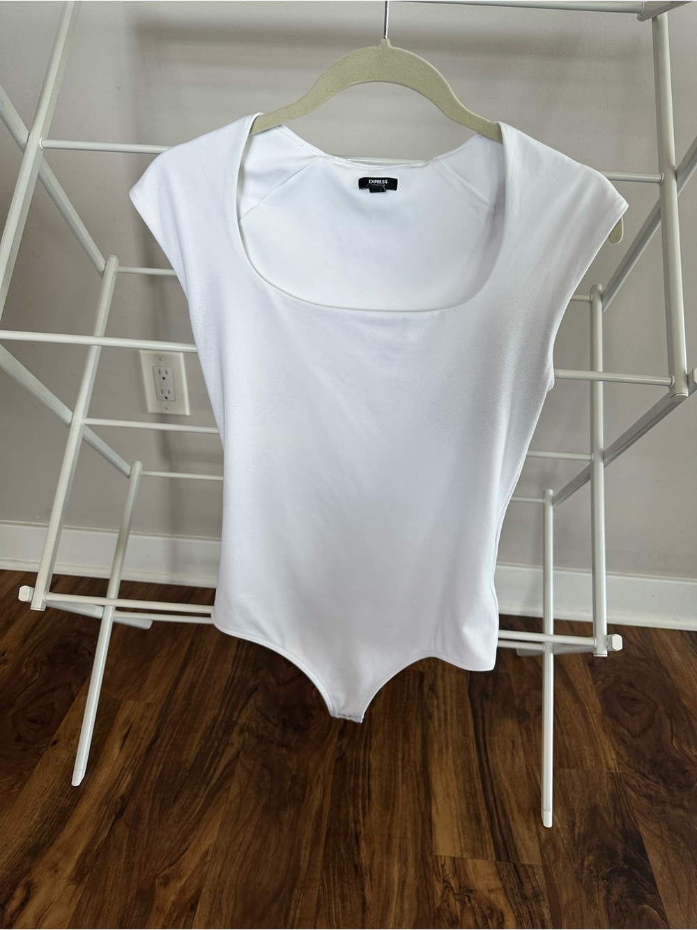 Express White Scoop Neck Cap Sleeve Bodysuit